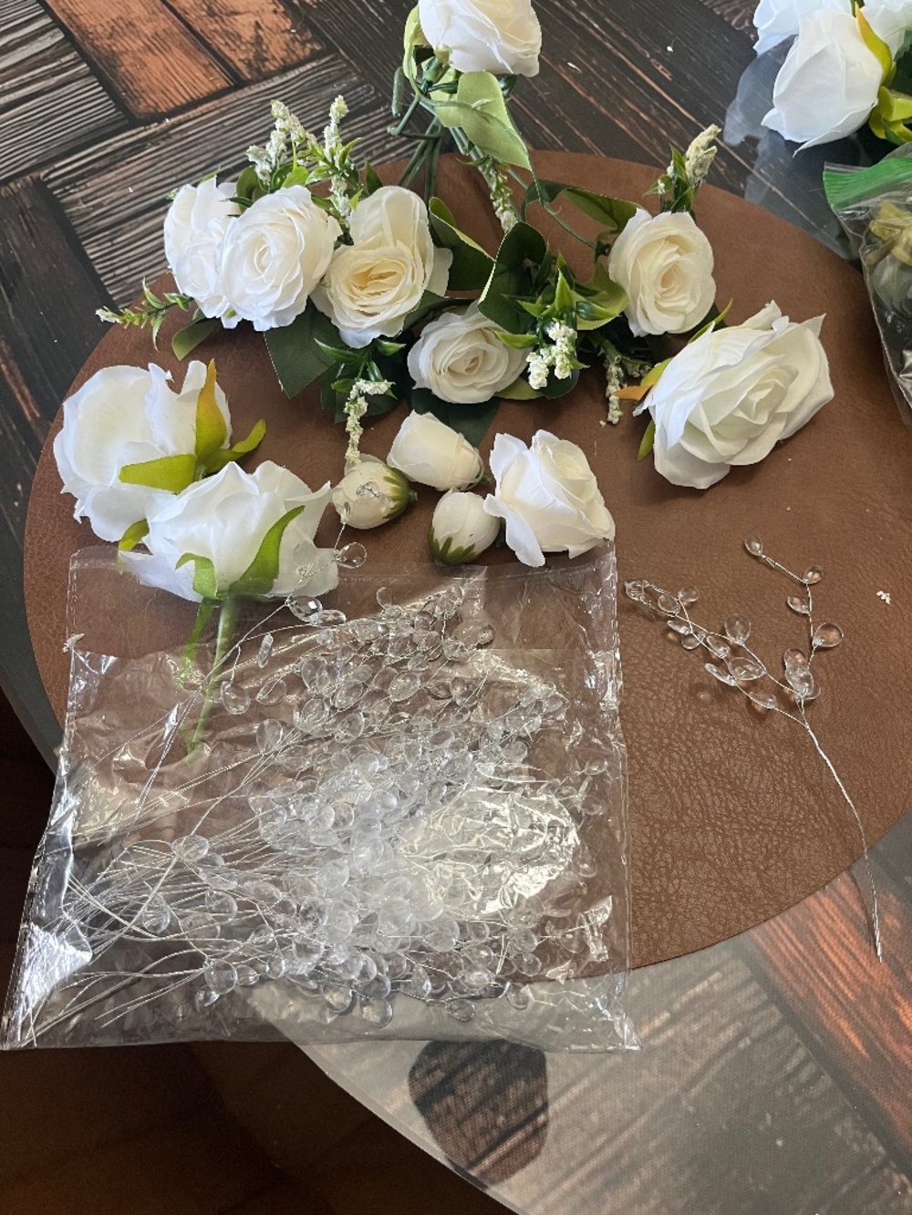 Center Piece Rings, Roses, tea lights, and more - Picture 3 of 7